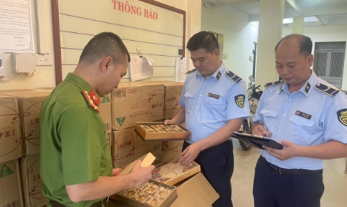 Giám sát chặt chẽ các cơ sở sản xuất, kinh doanh bánh trung thu