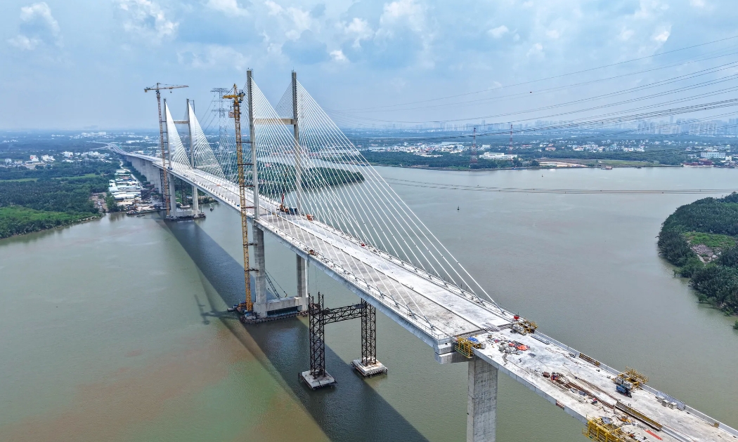 Công trường cầu Bình Khánh trước ngày thử tải, cuối tháng 8/2025. Ảnh: Văn-Ngọc