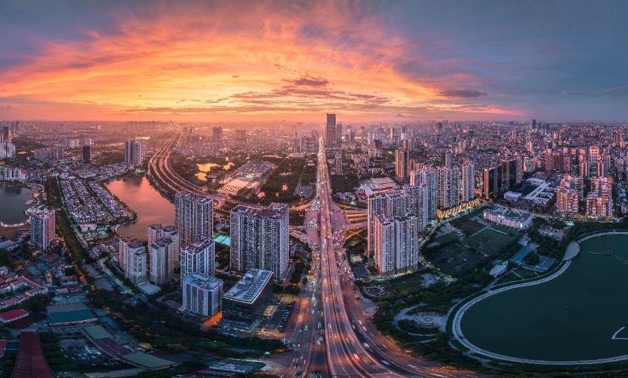 Cuộc dịch chuyển của các trụ sở hành chính về phía Tây Hà Nội đã khiến nơi đây bứt phá trên bản đồ đầu tư bất động sản.