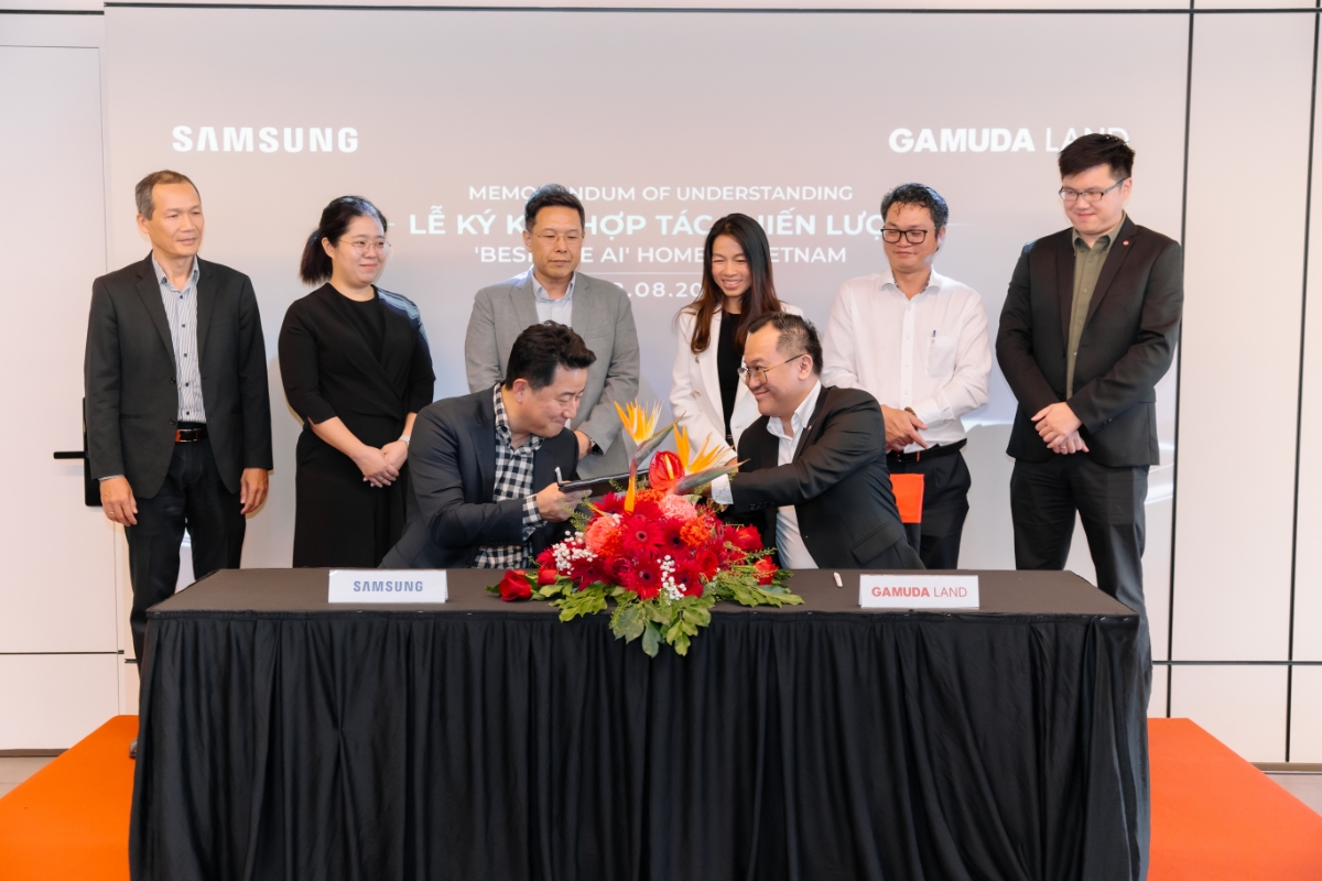 Gamuda Land Việt Nam (GLVN) và Công ty Điện tử Samsung Vina (Samsung) chính thức ký kết Biên bản ghi nhớ hợp tác chiến lược, đánh dấu bước tiến quan trọng trong mối quan hệ hợp tác giữa hai bên - Ảnh: Gamuda Land.