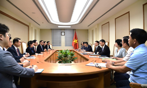 Doanh nghiệp Hàn Quốc tăng cường hợp tác với Việt Nam về phát triển đường sắt tốc độ cao 