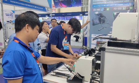 Triển lãm thu hút trên 300 thương hiệu công nghệ tham gia trưng bày.