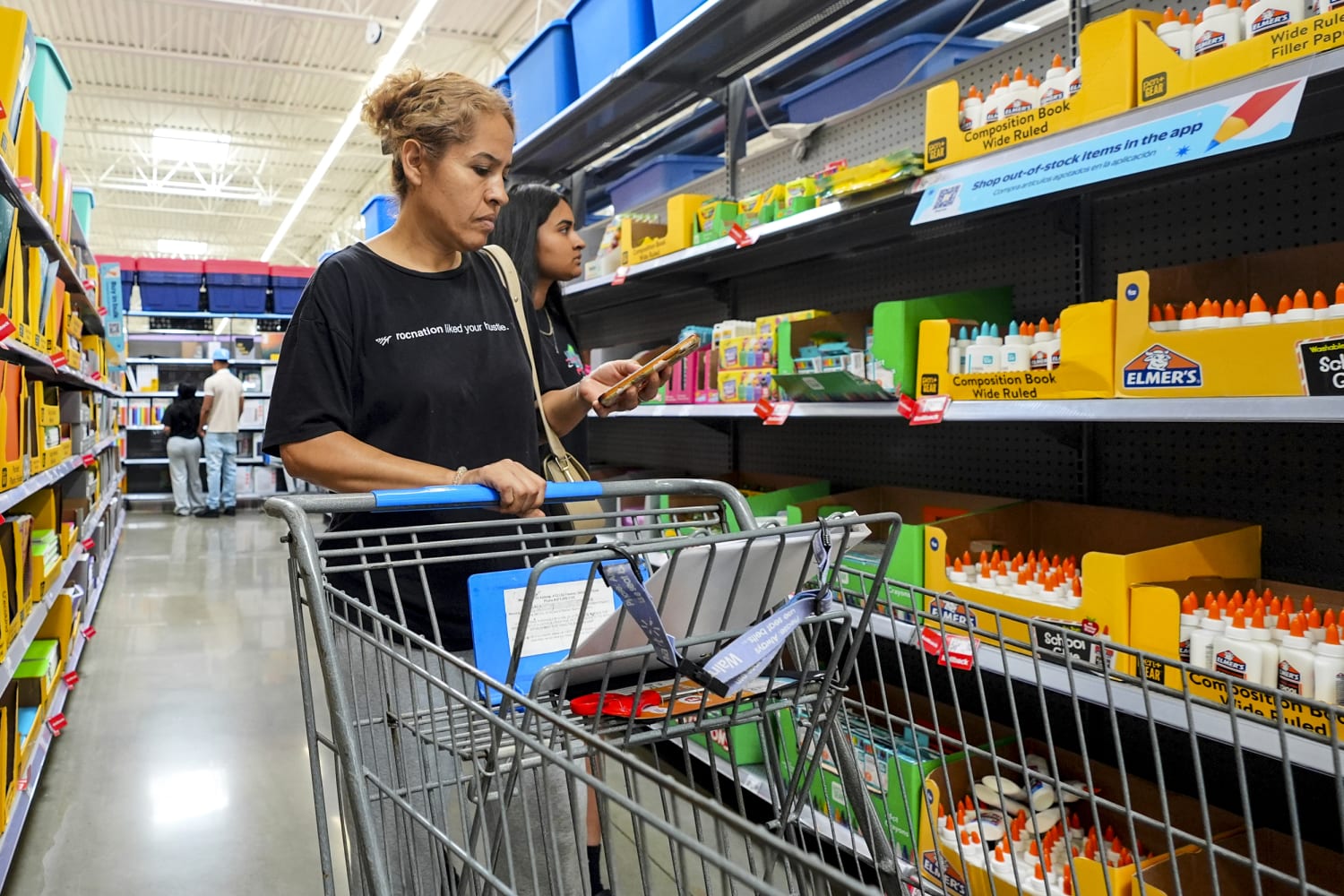 Chính sách mới mang lại lợi ích cho những công ty như Amazon và Walmart.