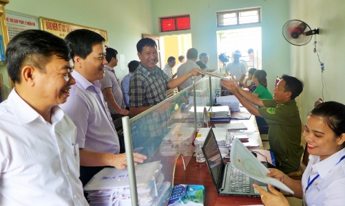 Còn 1.225 đơn vị cấp xã chậm chi lương