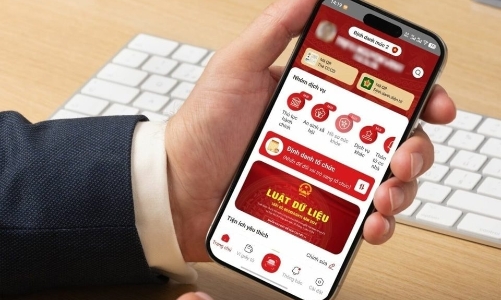 Mục tiêu đến hết năm 2025, người dân có thể làm 100% thủ tục hành chính online 