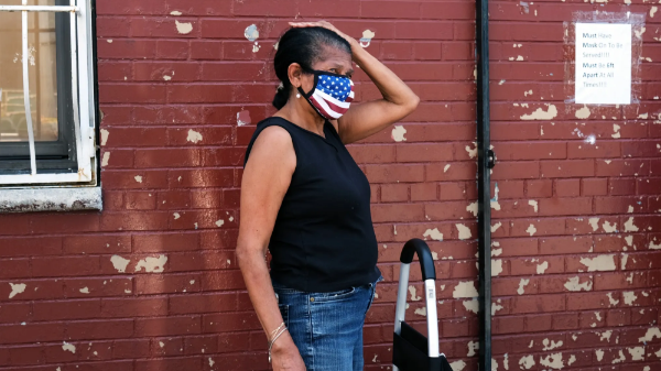 Thuế quan có thể đẩy gần 1 triệu người Mỹ rơi vào cảnh nghèo