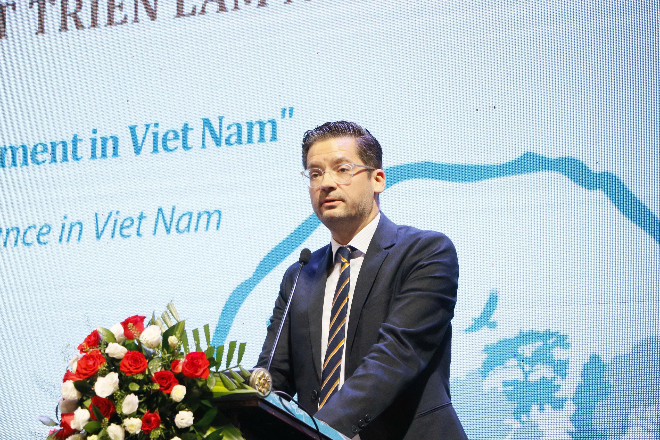 Ông Jens Schmid-Kreye: "Việc xây dựng chuỗi giá trị gỗ hợp pháp và bền vững mang lại lợi ích cho cả nền kinh tế lẫn môi trường". Ảnh GIZ.