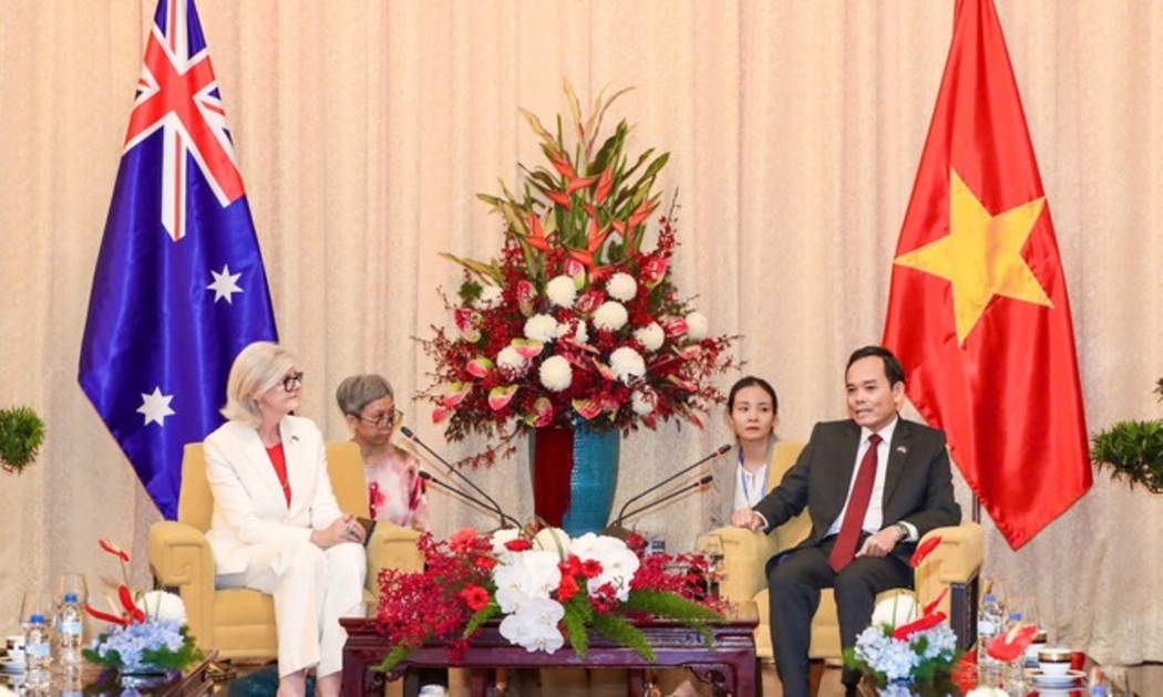 Bí thư Thành ủy Thành phố Hồ Chí Minh Trần Lưu Quang tiếp Toàn quyền Australia Sam Mostyn.
