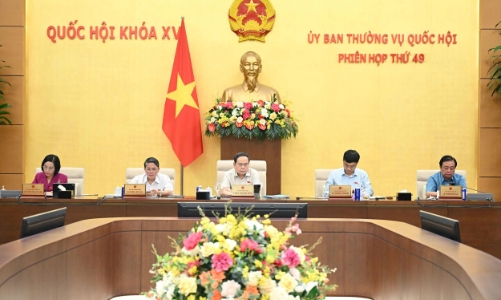 Ủy ban Thường vụ Quốc hội cho ý kiến về dự án Luật Phá sản (sửa đổi)