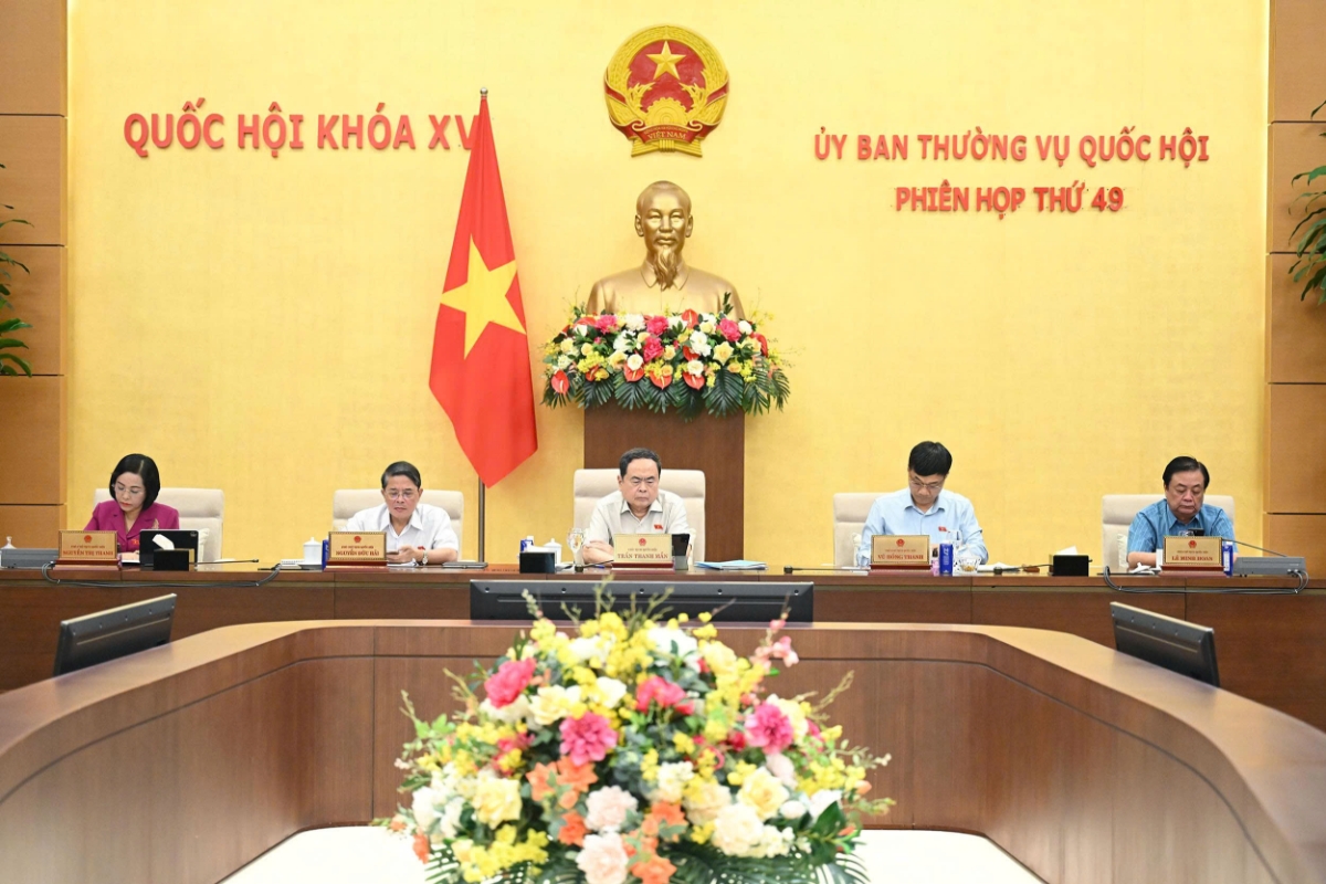 Các thành viên Uỷ ban Thường Vụ Quốc hội dự phiên họp. Ảnh: Quốc hội.