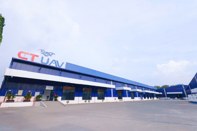 CT UAV unveils awe-inspiring, self-evolving composite molding plant