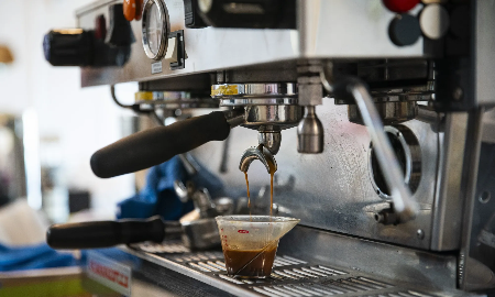 Người Mỹ uống cà phê ở mức giá cao chưa từng thấy