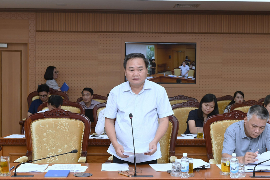 &nbsp;Ông Nguyễn Minh Tân, Phó Vụ trưởng Vụ Ngân sách nhà nước (Bộ Tài chính) phát biểu tại hội nghị.