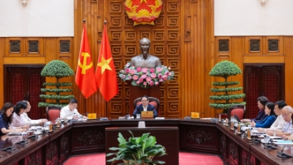 PM calls for stronger coordination between fiscal and monetary policies
