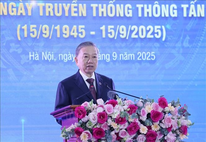 Tổng Bí thư Tô Lâm phát biểu tại Lễ đón nhận Huân chương Hồ Chí Minh và kỷ niệm 80 năm Ngày truyền thống Thông tấn xã Việt Nam (15/9/1945 - 15/9/2025).  Ảnh: TTXVN.