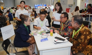 Xuất khẩu ngành hàng Việt Nam: Từ “điểm chạm” đến “cầu nối chiến lược phân phối toàn cầu”