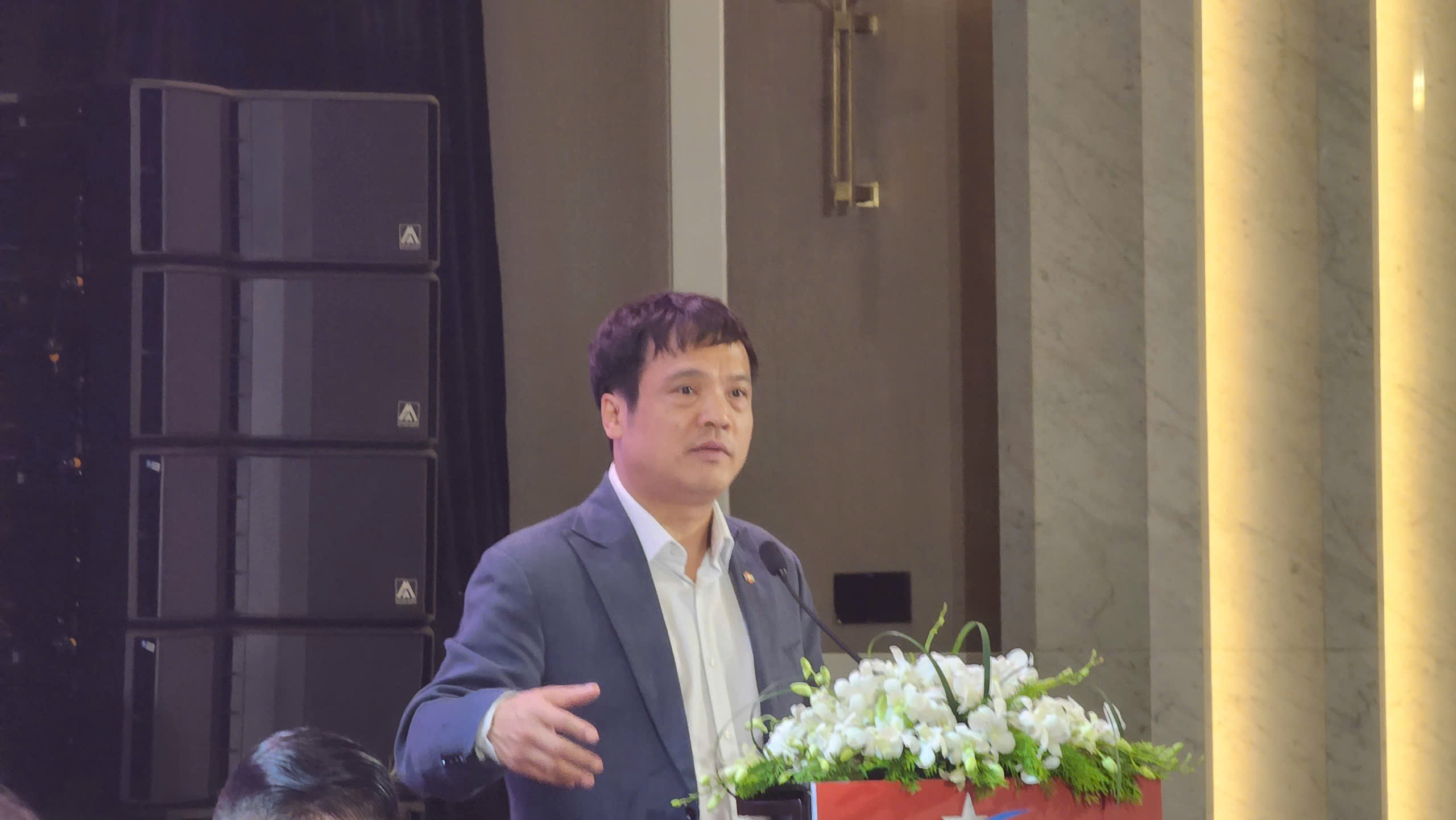 Ông Nguyễn Văn Khoa, Tổng giám đốc Tập đoàn FPT, phát biểu tại Diễn đàn Kinh tế tư nhân Việt Nam 2025.