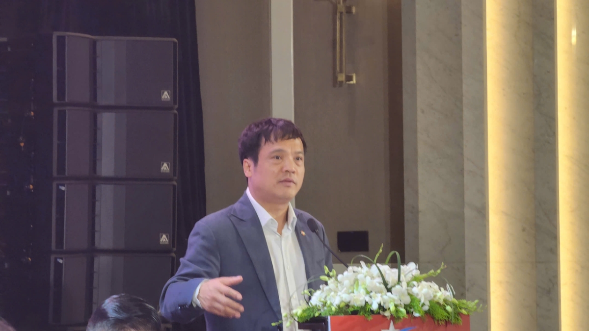 Ông Nguyễn Văn Khoa, Tổng giám đốc Tập đoàn FPT, phát biểu tại Diễn đàn Kinh tế tư nhân Việt Nam 2025.