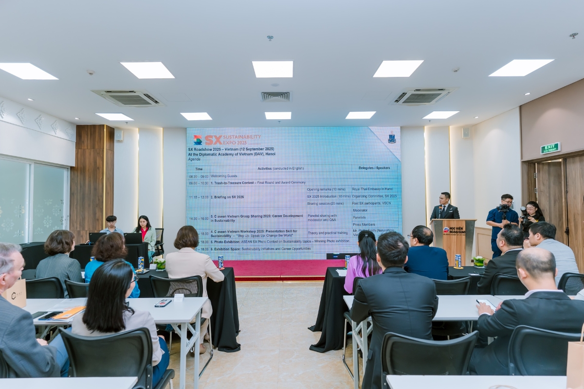 Ông Nguyễn Hải Sơn, Trưởng Đại diện C asean Vietnam, giới thiệu Chương trình SX Roadshow 2025 - Vietnam