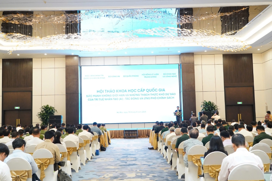 Hội thảo khoa học: “Sức mạnh không giới hạn và những thách thức khó dự báo của trí tuệ nhân tạo (AI)-Tác động và ứng phó chính sách” do Học viện Chính trị quốc gia Hồ Chí Minh phối hợp với Bộ Công An, Bộ Quốc phòng, Hội đồng lý luận Trung ương và Bộ Khoa học và Công nghệ tổ chức là dịp để cùng nhau nhìn nhận về tầm quan trọng và tác động của AI đối với tất cả các lĩnh vực kinh tế - xã hội, quốc phòng, an ninh.