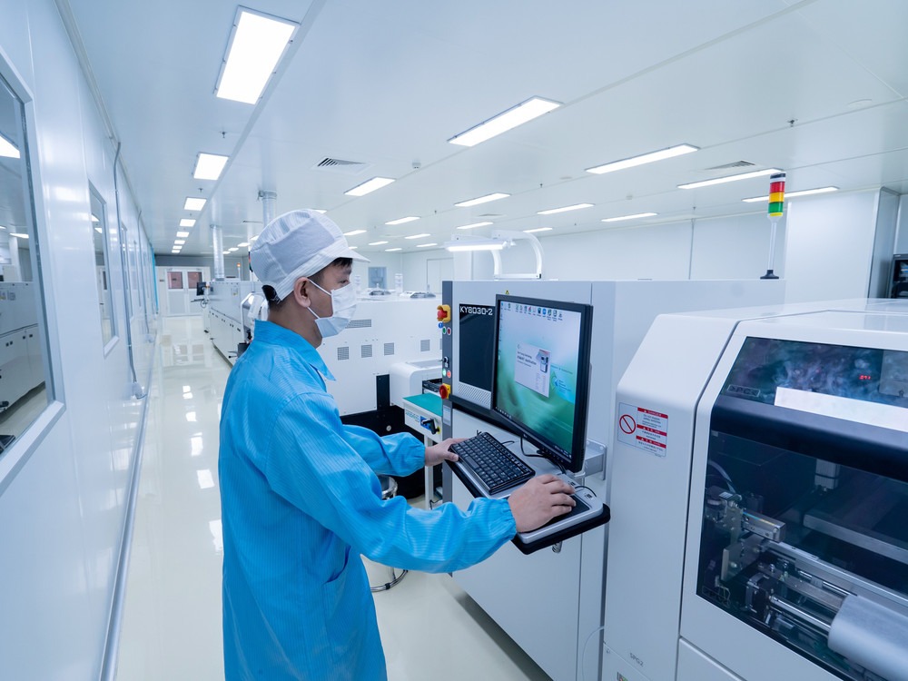 Nguồn nhân lực chất lượng cao cho lĩnh vực bán dẫn vẫn còn rất hạn chế. Ảnh minh họa