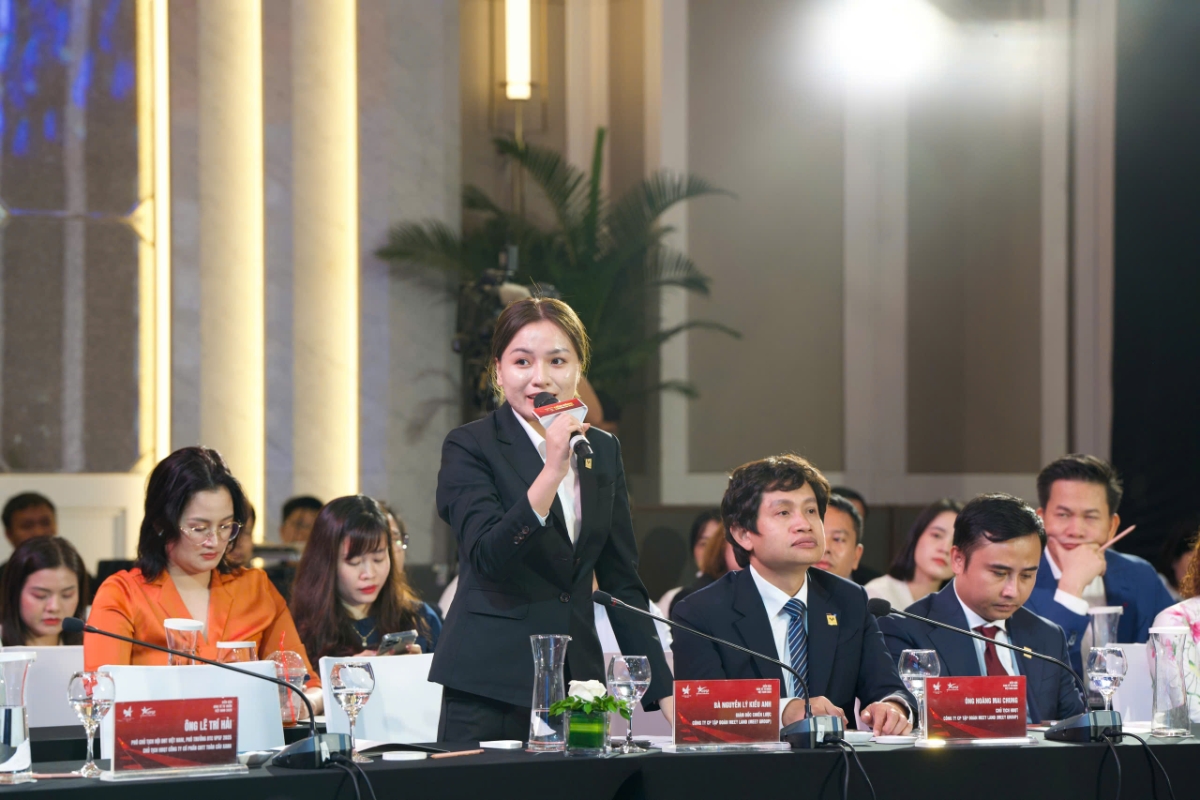 Bà Nguyễn Lý Kiều Anh - Giám đốc Chiến lược Meey Group kiến nghị cách quản lý khu vực đổi mới sáng tạo. Ảnh: Meey Group.
