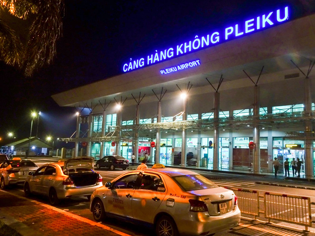 Dự án sân bay Măng Đen có vị trí dự kiến cách sân bay Pleiku khoảng 73 km về phía đông bắc