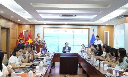 Báo chí đồng hành cùng người khuyết tật trong thực hiện quyền tham chính