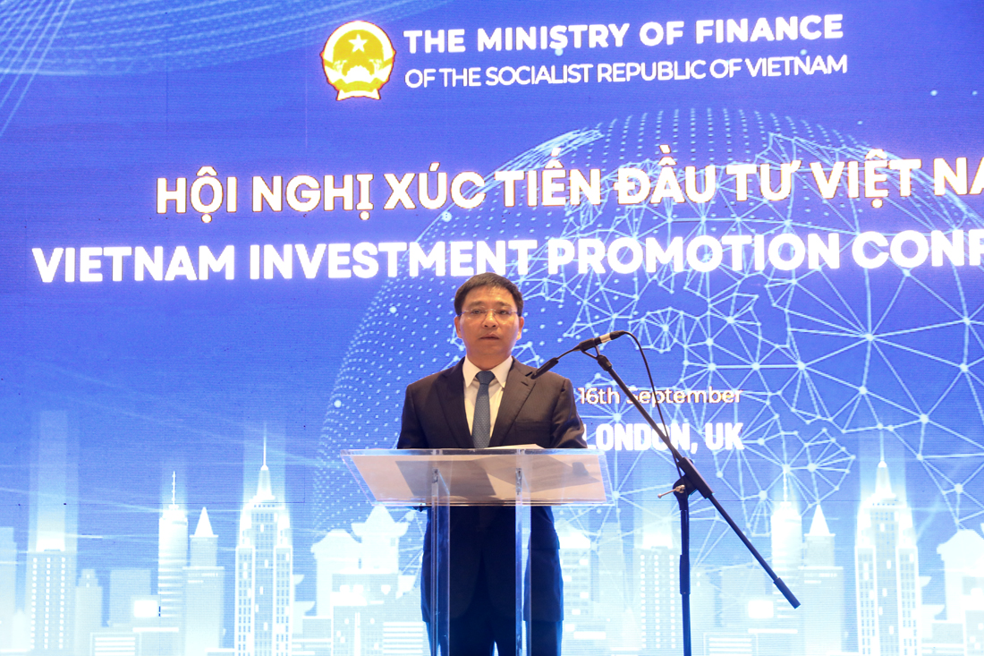 Minister of Finance Nguyen Van Thang speaks at the conference. (Photo: MoF)