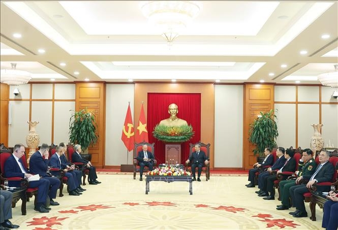 Ngày 16/9, tại Trụ sở Trung ương Đảng, Tổng Bí thư Ban Chấp hành Trung ương Đảng Cộng sản Việt Nam Tô Lâm đã tiếp Trợ lý Tổng thống Nga, Chủ tịch Hội đồng Biển Liên bang Nga Nikolai Patrusev. Ảnh: TTXVN