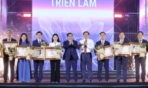 Bộ Xây dựng được nhận Bằng khen của Thủ tướng tại Triển lãm thành tựu đất nước
