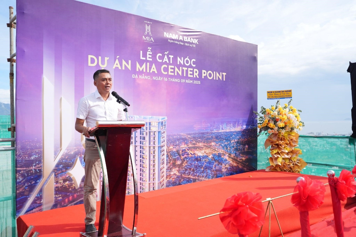 Ông Trần Ngọc Trình – Tổng giám đốc Công ty Cổ phần Tư vấn Xây dựng Tín An, đơn vị thiết kế kết cấu – cơ điện và giám sát dự án lên chia sẻ. Ảnh Mia Center Point.