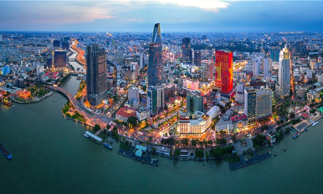 Chủ tịch UBND TP.HCM: Tăng trưởng hai con số không chỉ là mục tiêu kinh tế, mà là yêu cầu mang tính chiến lược nhằm giữa vai trò đầu tàu của cả nước