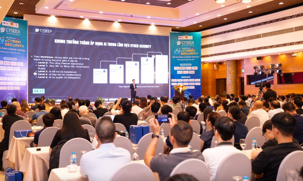 Hội thảo “AI & Cyber Security – Kiến tạo tương lai bảo mật thông minh” quy tụ hơn 300 đại biểu là lãnh đạo cơ quan quản lý, chuyên gia công nghệ – an ninh mạng cùng nhiều doanh nghiệp quan tâm.