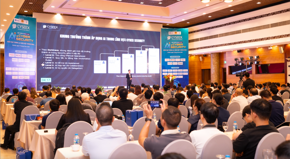 Hội thảo “AI & Cyber Security – Kiến tạo tương lai bảo mật thông minh” quy tụ hơn 300 đại biểu là lãnh đạo cơ quan quản lý, chuyên gia công nghệ – an ninh mạng cùng nhiều doanh nghiệp quan tâm.