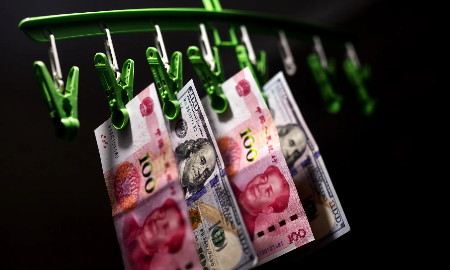 Vì sao đồng nhân dân tệ tăng giá so với USD nhưng giảm giá so với các đồng tiền khác?