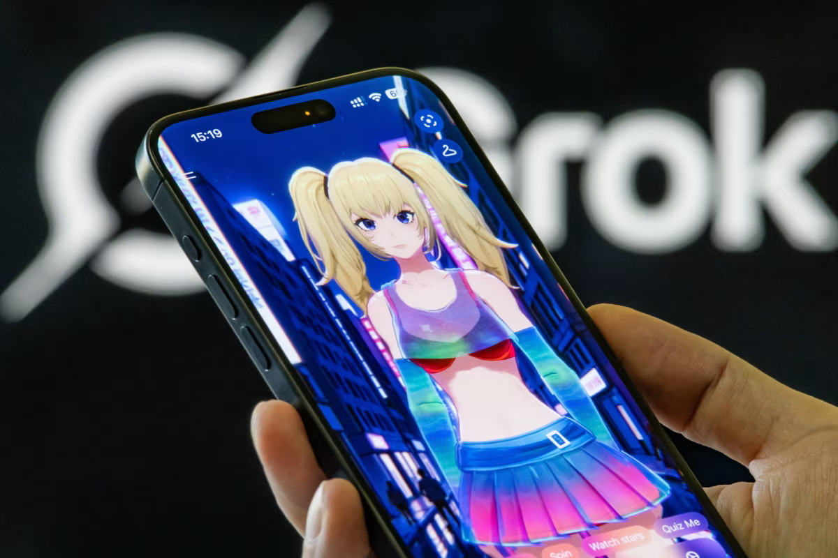 Ứng dụng Grok của ông Elon Musk với nhân vật ảo Ani. Ảnh: Getty Images