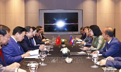 Chủ tịch Quốc hội Trần Thanh Mẫn gặp song phương các nhà lãnh đạo bên lề Đại hội đồng AIPA-46