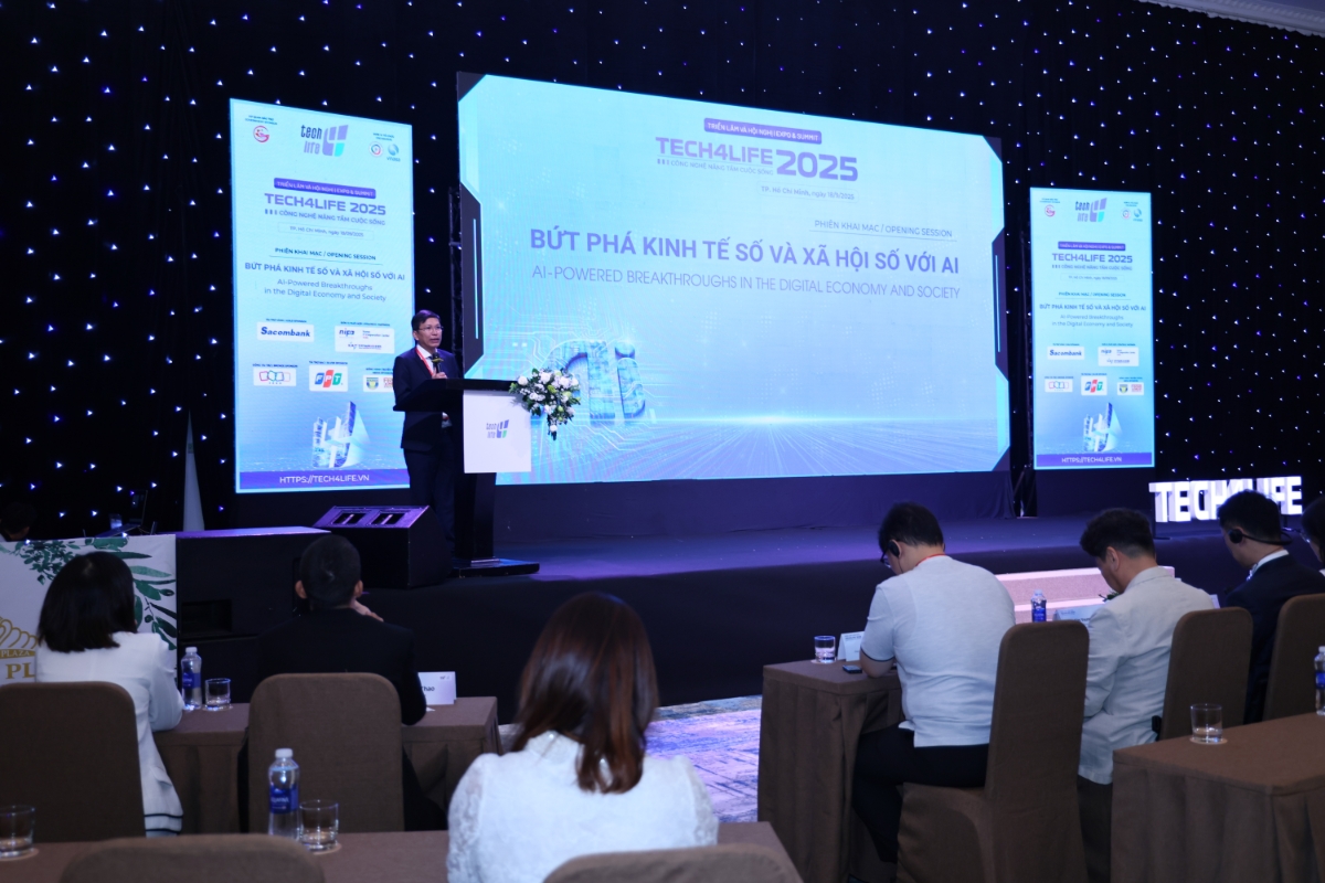 Ông Nguyễn Hữu Yên, Phó Giám đốc Sở Khoa học và Công nghệ TP.HCM phát biểu tại Tech4Life 2025, sáng 18/9.