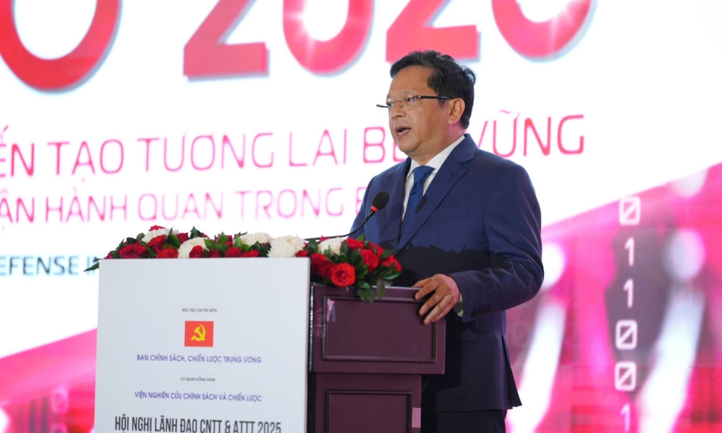 TS. Nguyễn Đức Hiển, Phó Trưởng Ban Chính sách, Chiến lược Trung ương, phát biểu tại hội nghị. Ảnh: BTC