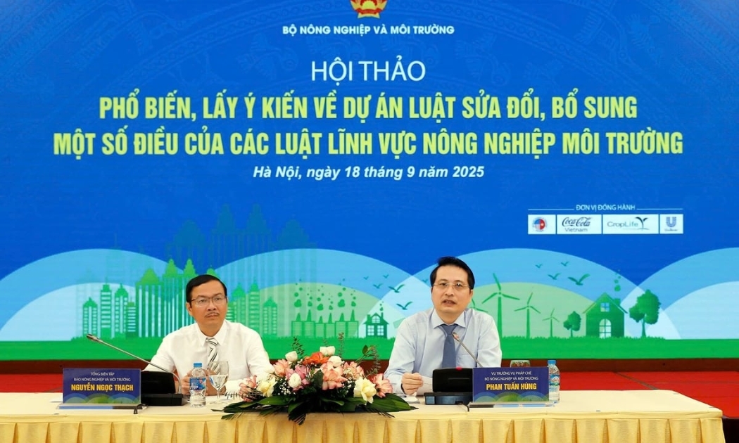 Hội thảo phổ biến, lấy ý kiến cho dự án Luật sửa đổi, bổ sung một số điều của 15 luật thuộc lĩnh vực nông nghiệp và môi trường.