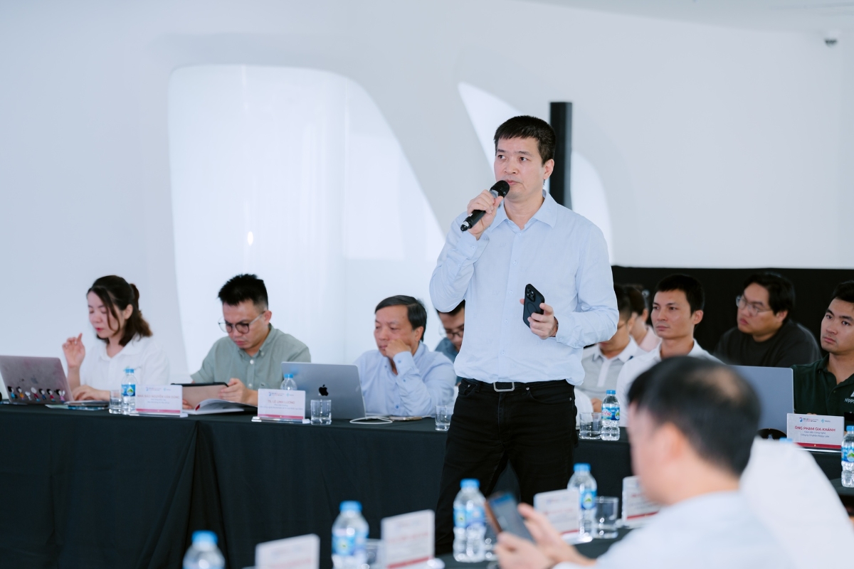 Ông Phan Đức Trung cho biết lần đầu tiên Việt Nam có một khuôn khổ pháp lý cấp phép cho thị trường giao dịch tài sản mã hóa tập trung. Đây là tiêu chuẩn nền tảng giúp Việt Nam hình thành hành lang pháp lý rõ ràng. 