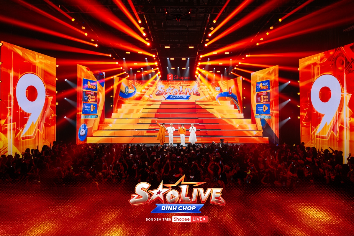 Siêu nhạc hội “Sao live đỉnh chóp” và màn tái hợp bất ngờ của 365DABAND đã thu hút hơn 10 triệu lượt xem trên khắp các nền tảng.