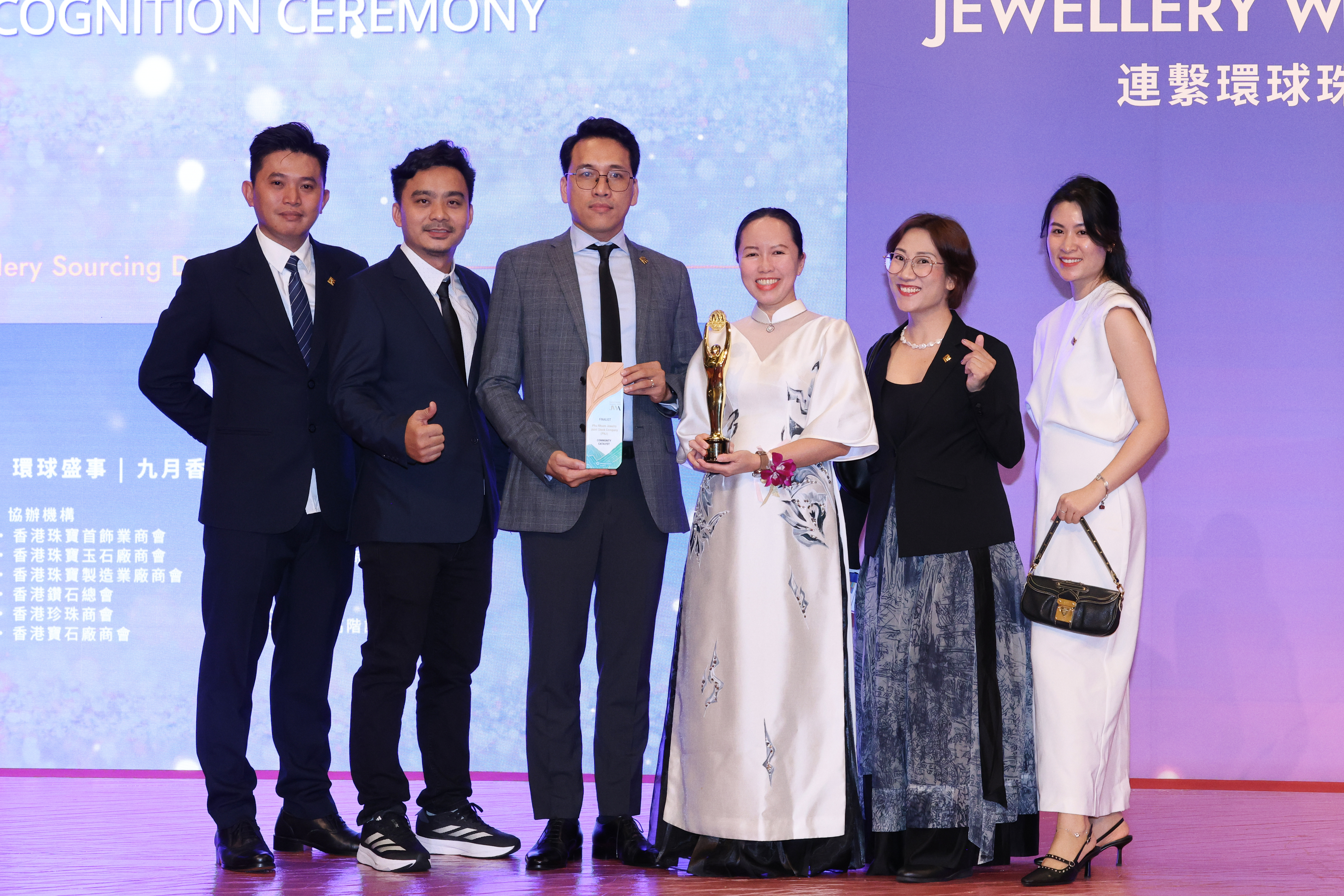 JWA 2025 vinh danh PNJ ở hạng mục Sustainability Leadership. Ảnh: Tuấn Vũ.