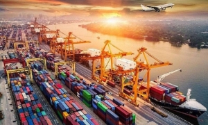 Xuất nhập khẩu hụt hơi trong nửa đầu tháng 9, cán cân thương mại tạm thời đảo chiều