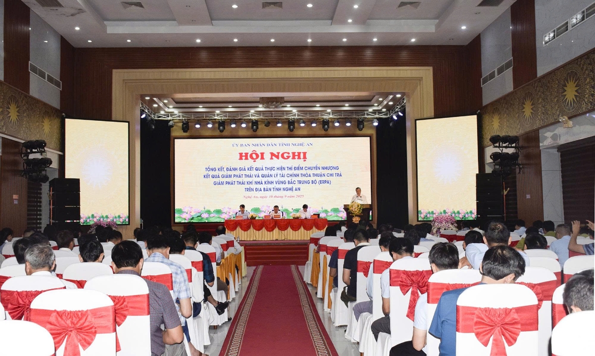 Toàn cảnh hội nghị