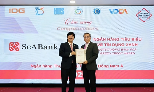 SeABank khẳng định dấu ấn bền vững với 2 giải thưởng Ngân hàng Việt Nam tiêu biểu