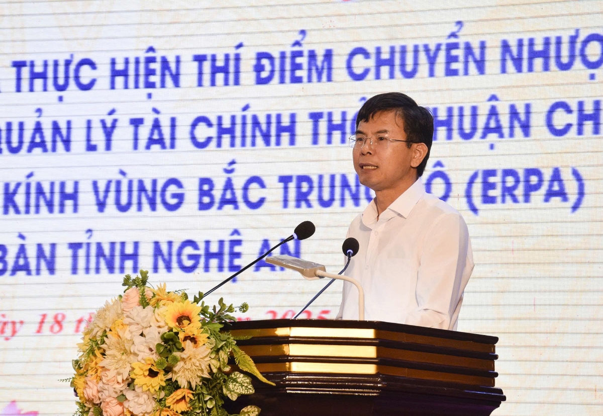 Phó Giám đốc Sở Nông nghiệp và Môi trường Nghệ An Nguyễn Danh Hùng phát biểu