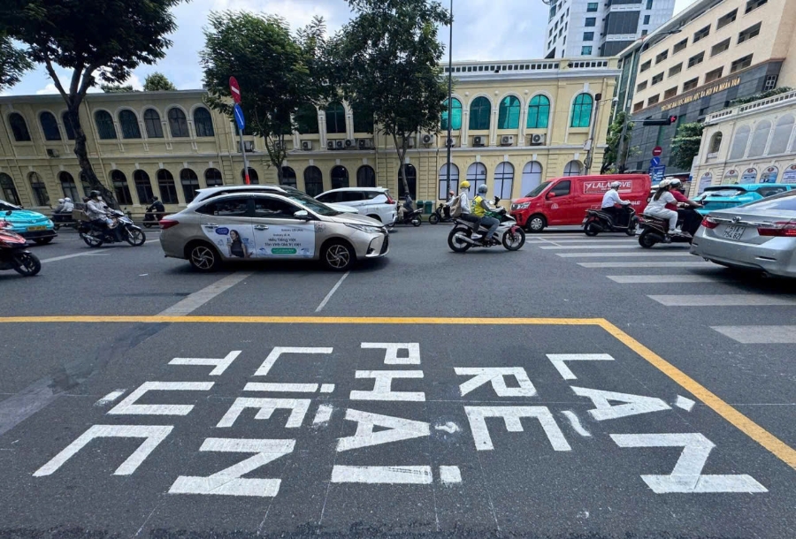 Một 