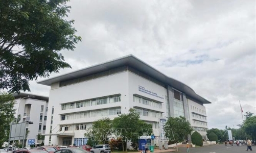 Bộ Y tế vào cuộc vụ hàng trăm bệnh nhân vẫn tán sỏi dù máy laser hỏng